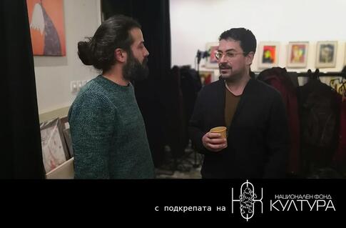 текстът говори на автора